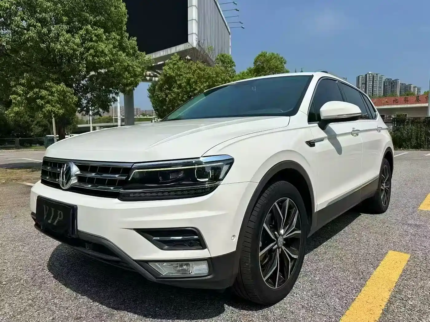 Volkswagen Tiguan L 2017 380TSI Automatic 4WD Flagship Edition