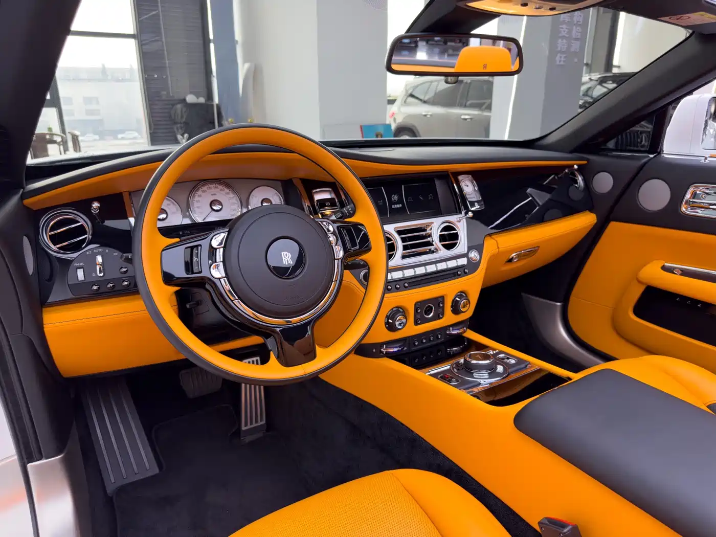 Rolls-Royce Dawn 2019 2018 6.6T Standard