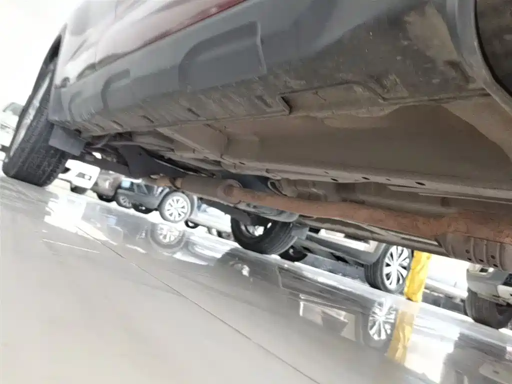 Hyundai Beijing Hyundai ix35 2018 2.0L Automatic 2WD Zhiyong·Enjoyment Edition фото 21