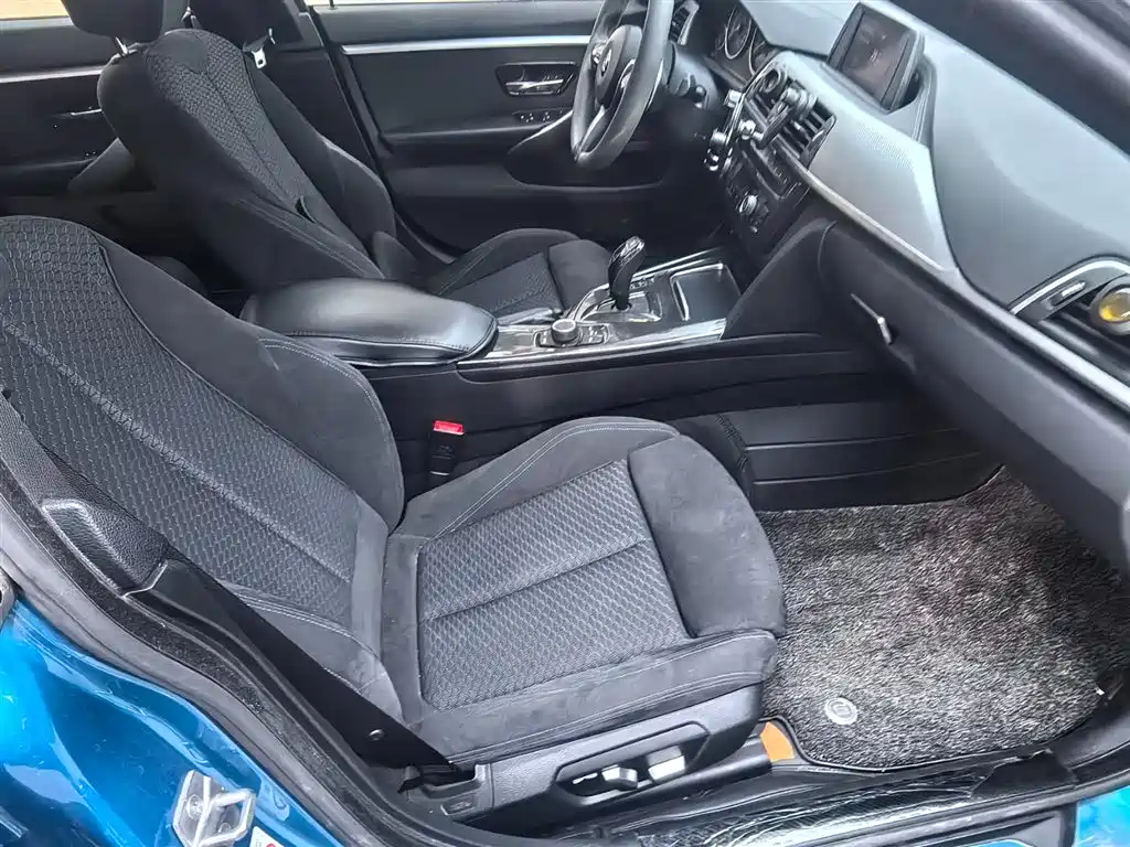 BMW 4 Series 2017 425i Gran Coupe Leading M Sport Package фото 9