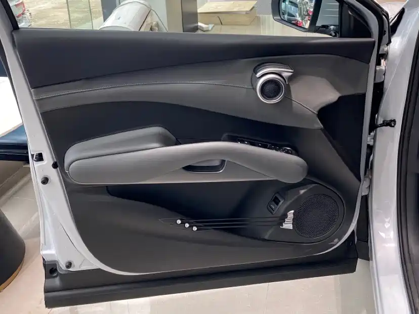 BYD Yuan PLUS 2025 Smart Drive 510KM Surpass Edition фото 8