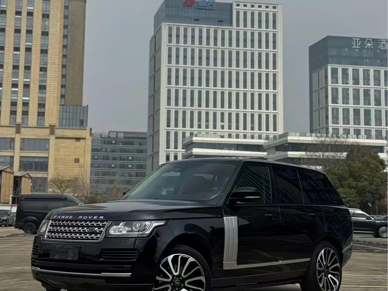 Land Rover Range Rover 2016 3.0 SC V6 Vogue фото 2