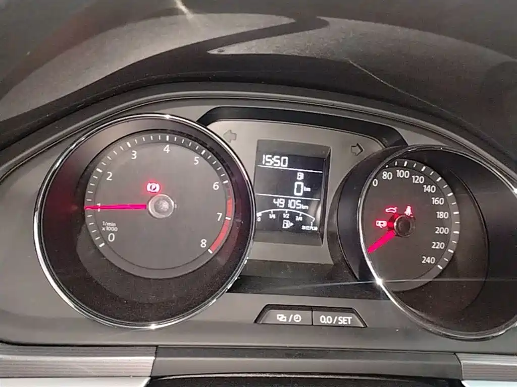 Volkswagen Bora 2018 1.5L Manual Fashion фото 12