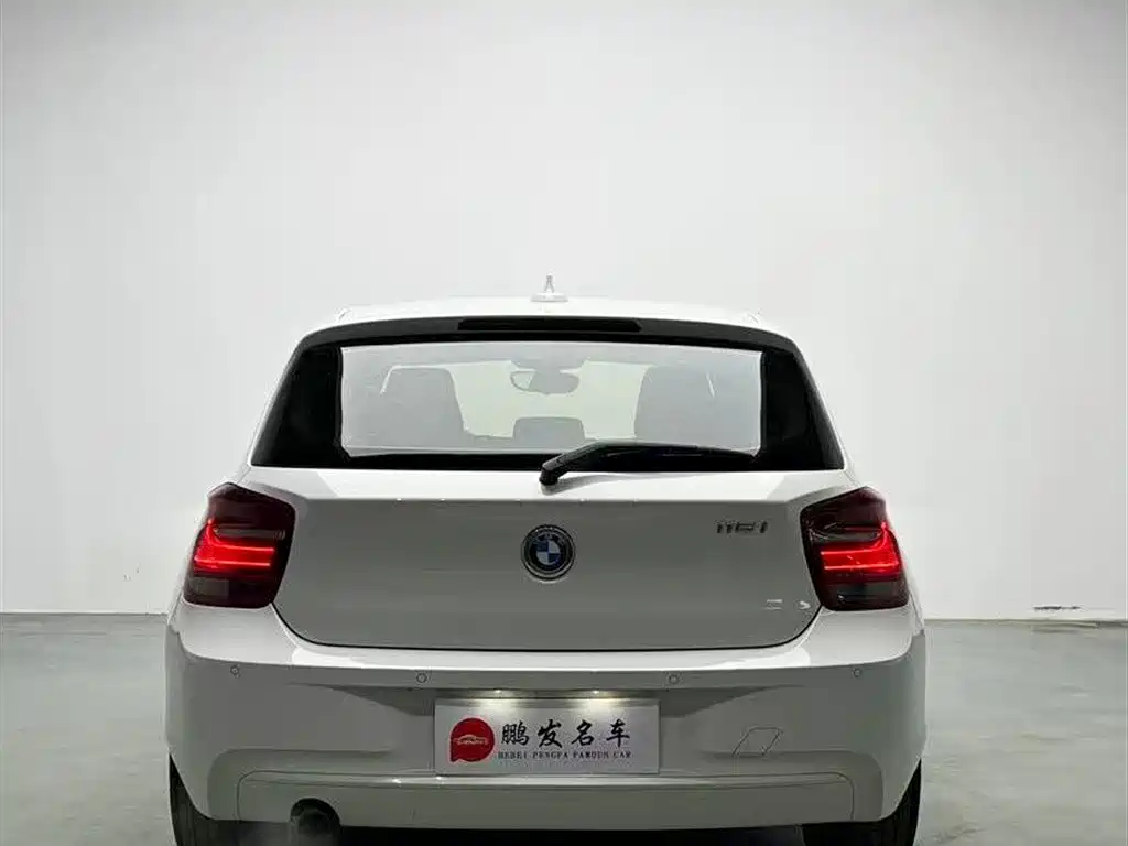 BMW 1 Series (Import) 2013 Facelift 116i Urban Model фото 14