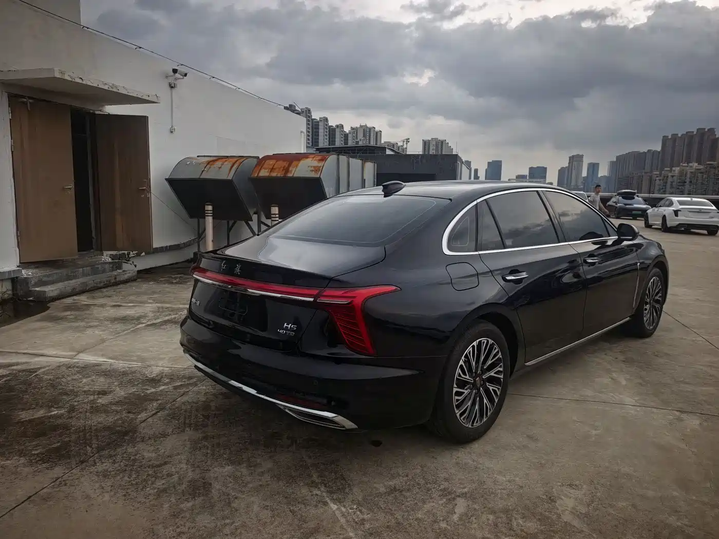 Hongqi H5 2023 2.0T Auto Smart Connect Flagship фото 5