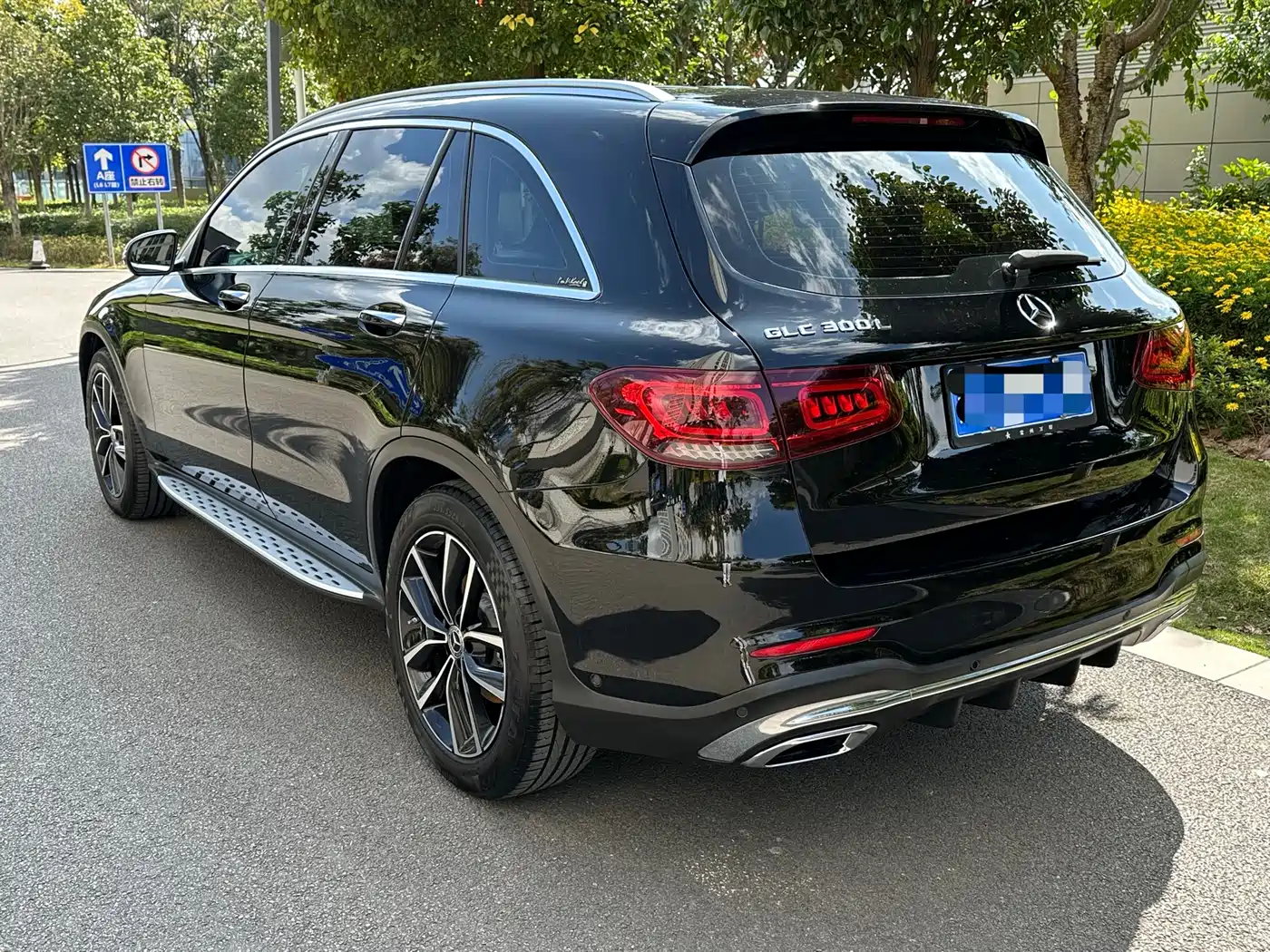 Mercedes-Benz GLC 2021 GLC 300 L 4MATIC Luxury фото 4