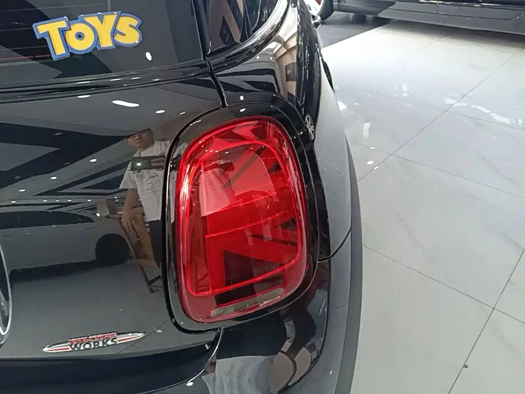 MINI JCW 2023 2023 2.0T JOHN COOPER WORKS Pat Moss Tribute Edition