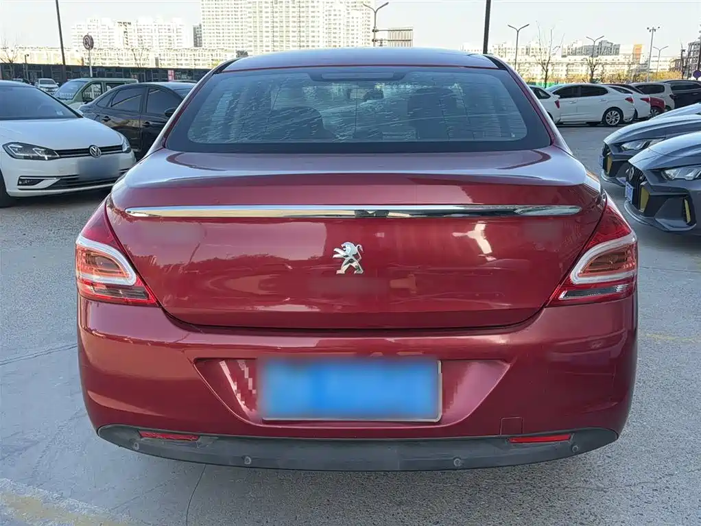 Peugeot 308 2014 Model Joy Edition Classic 1.6L Manual Superior Style фото 13