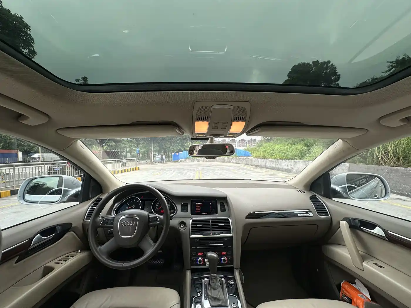 Фото 5 - Audi Q7