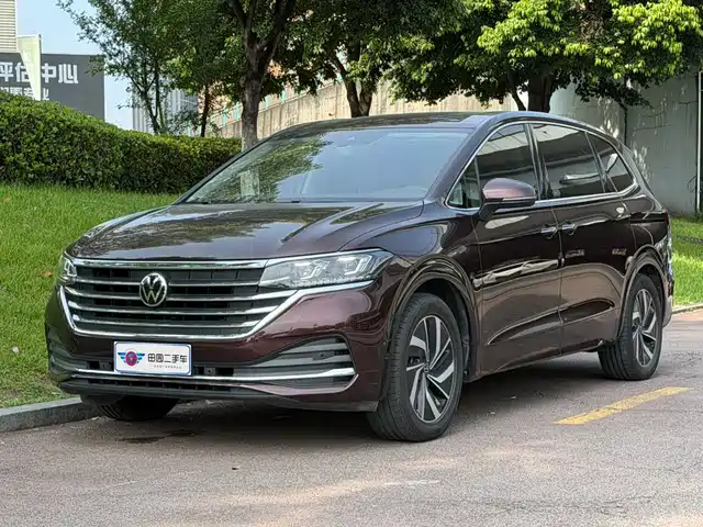 Volkswagen Viloran 380TSI, Премиум Драйв