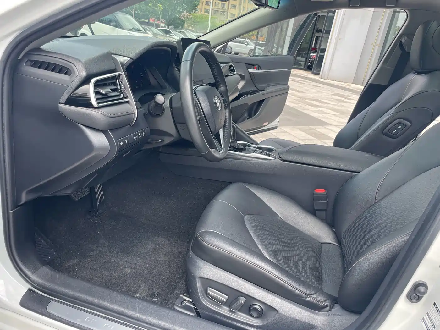 Toyota Camry 2022 2021 2.5G Luxury Edition