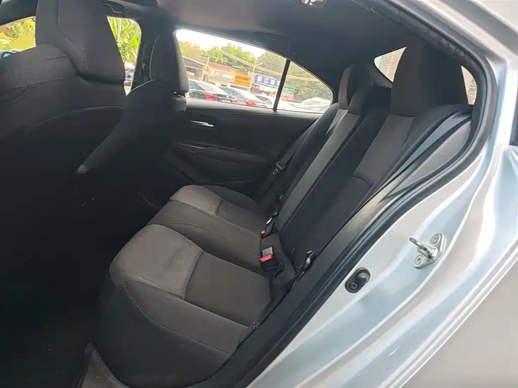 Toyota Levin 2021 185T CVT Luxury Edition фото 17
