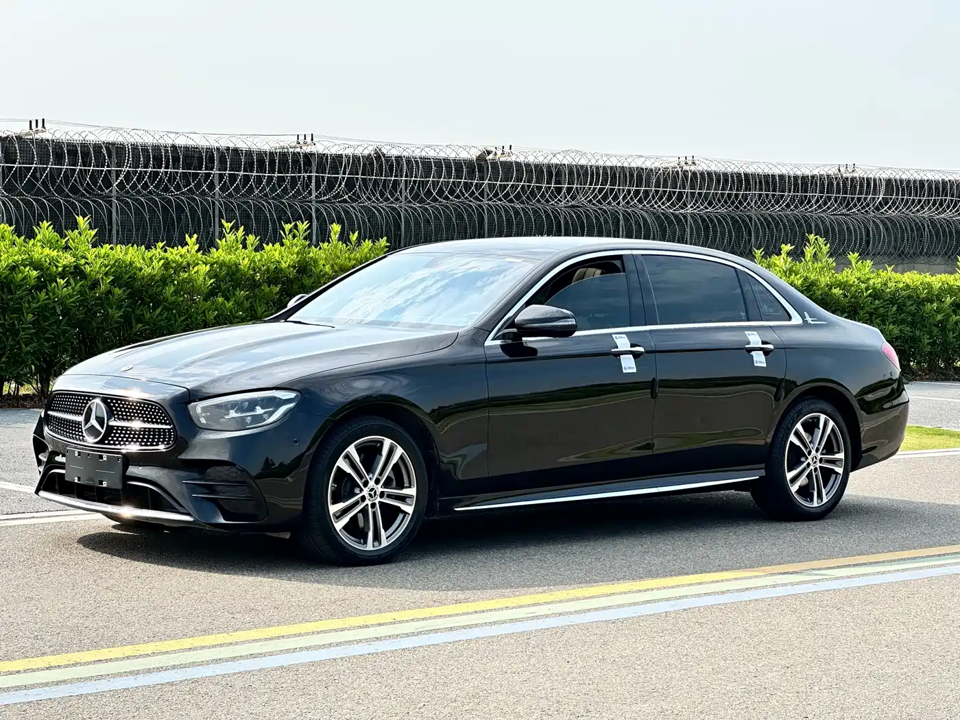 Mercedes-Benz E-Class 2022 E 260 L