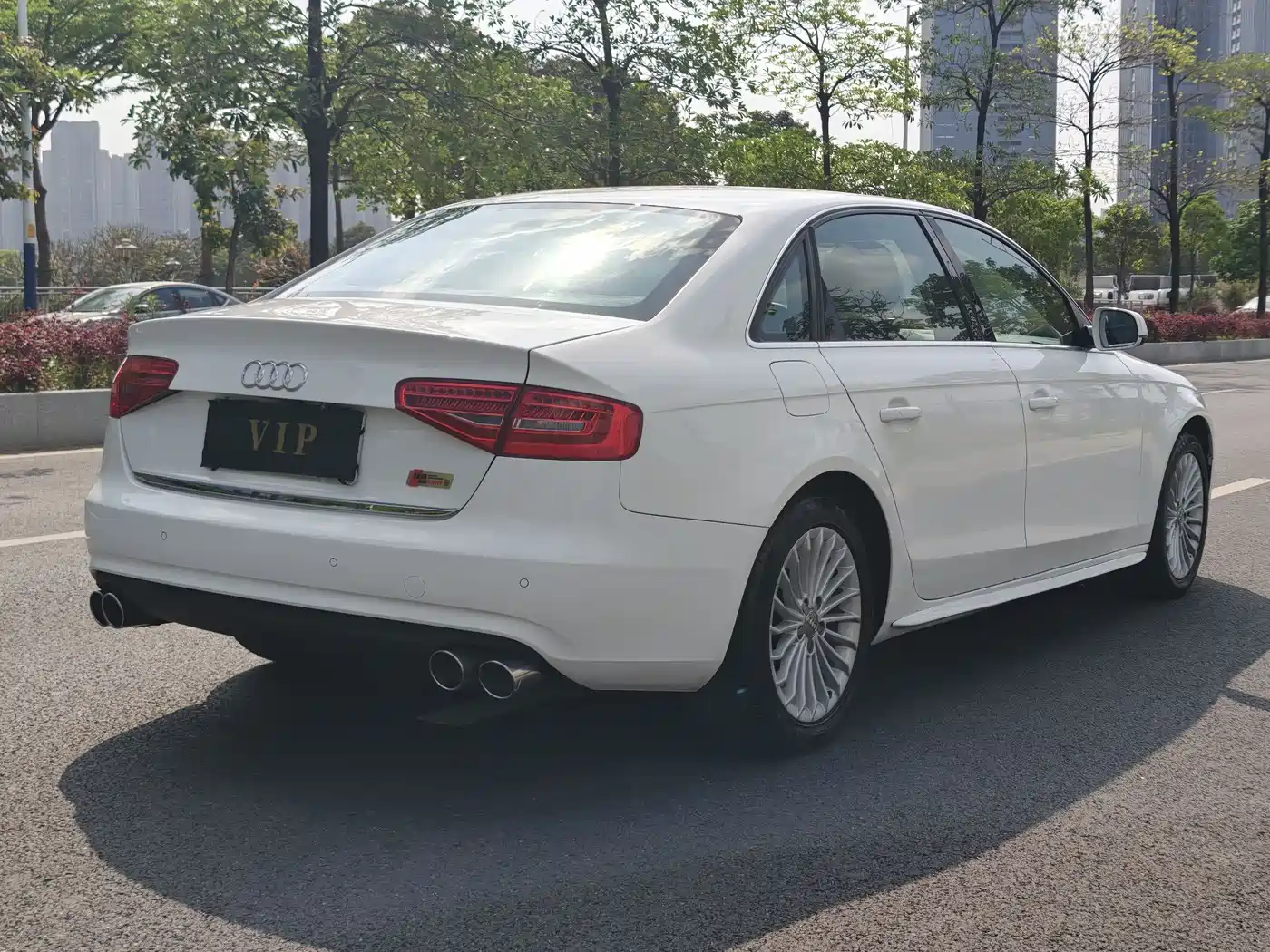 Audi A4L 2015 35 TFSI Auto Comfort фото 10
