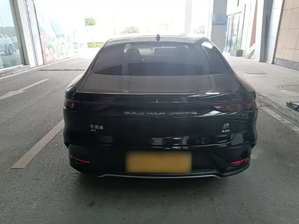 BYD Han 2024 EV Glory Edition 610KM AWD Celestial Eye Smart Driving фото 6