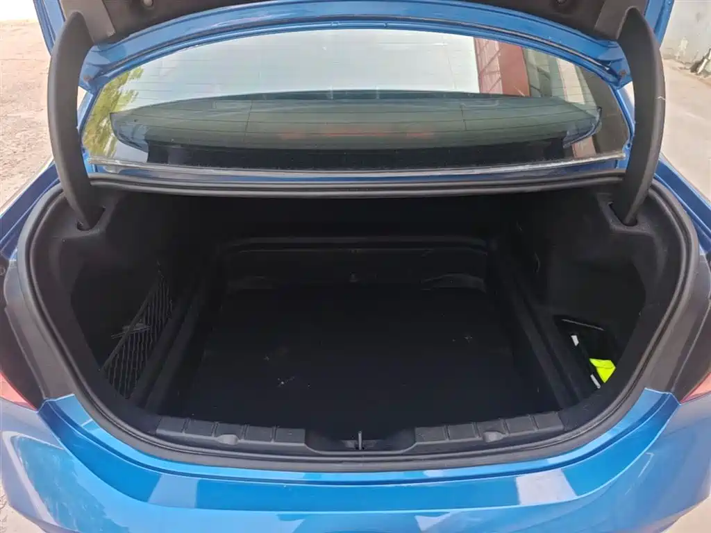 BMW 1 Series 2019 120i Leading M Sport Package фото 19