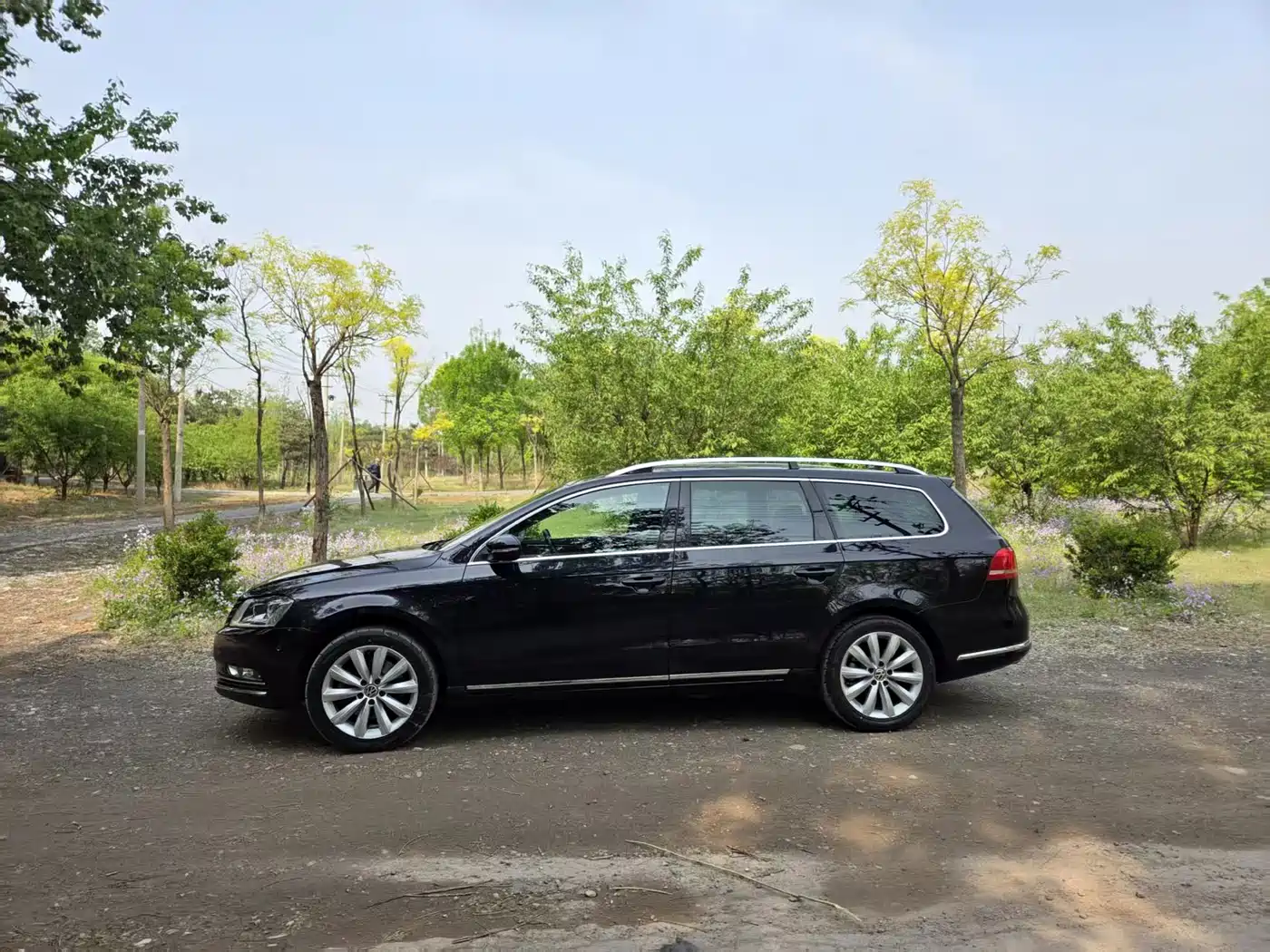 Volkswagen Magotan (Import) 2012 Wagon 2.0TSI Luxury фото 3