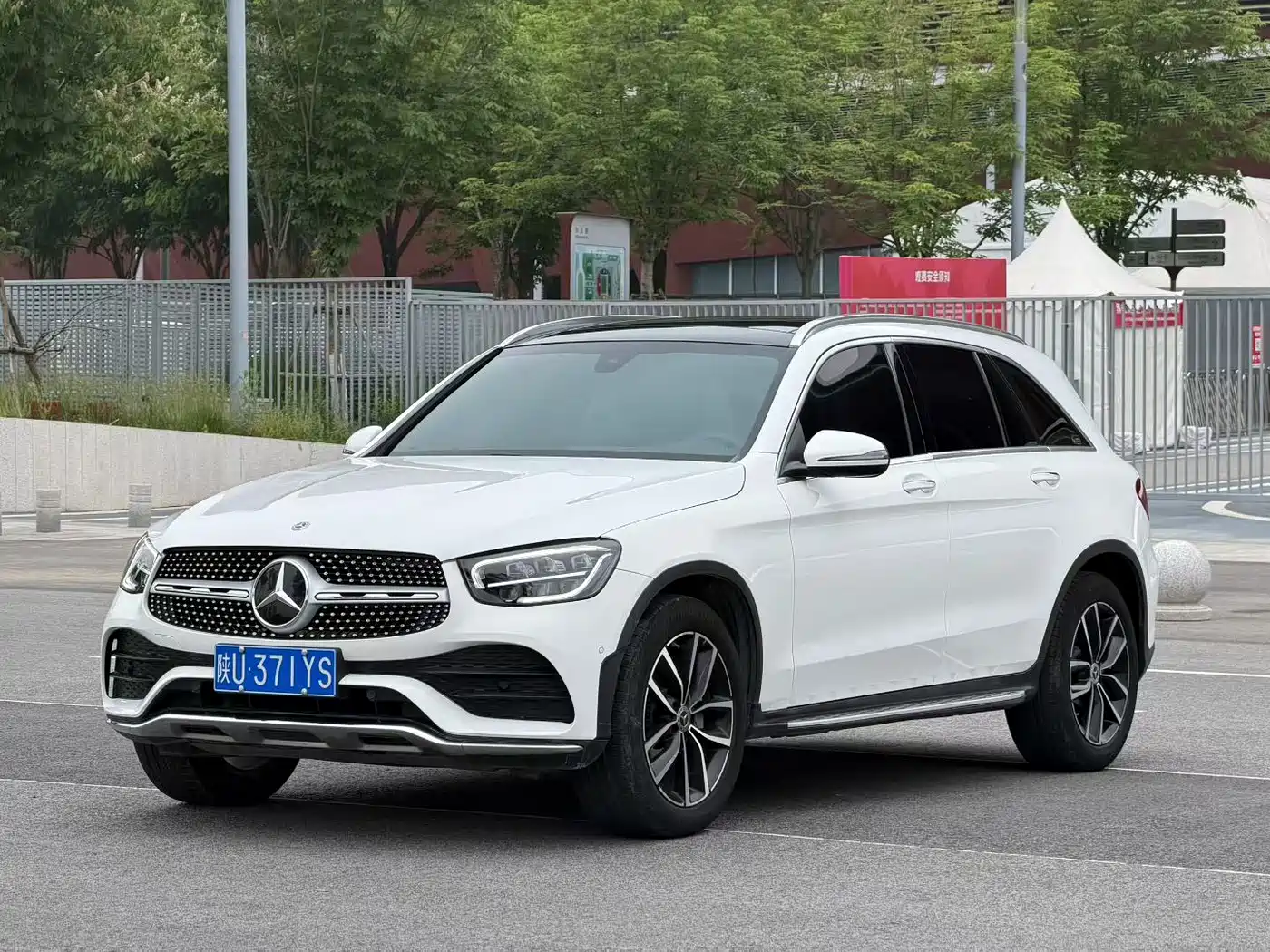 Mercedes-Benz GLC 2022 Model GLC 260 L 4MATIC Luxury Edition