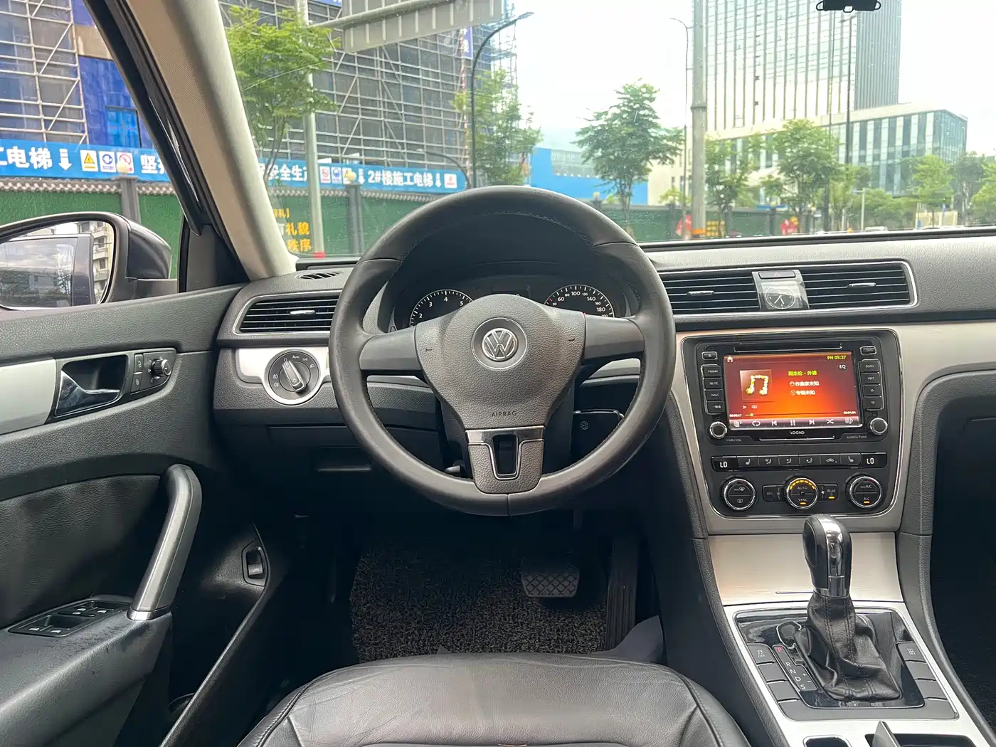 Volkswagen Passat 2013 1.8TSI DSG Zunrong фото 16