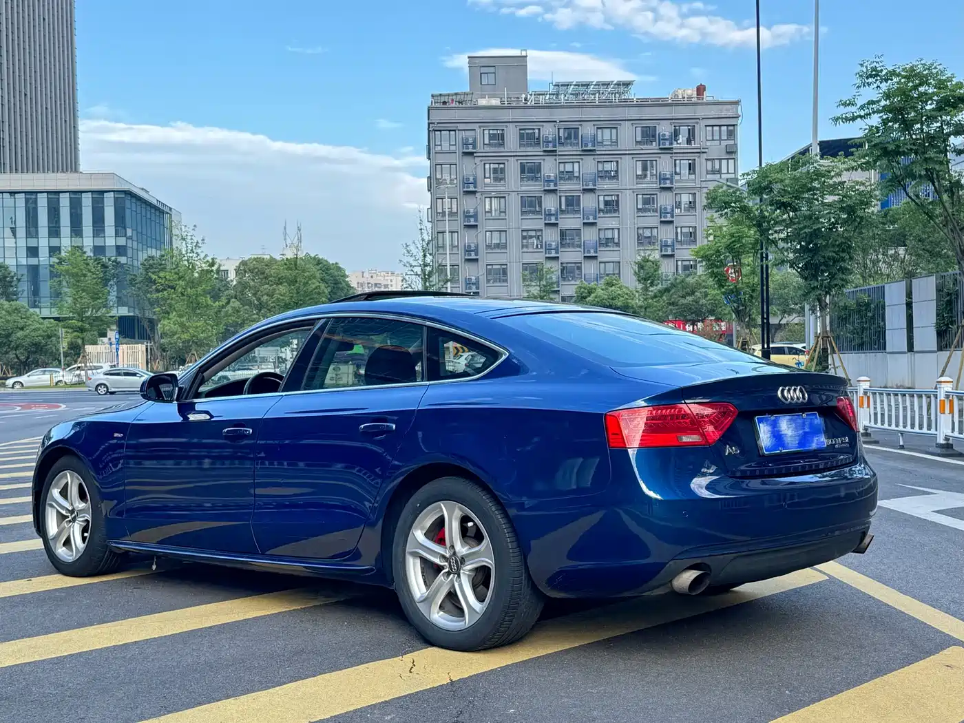 Audi A5 (Import) 2012 2.0TFSI Sportback фото 4