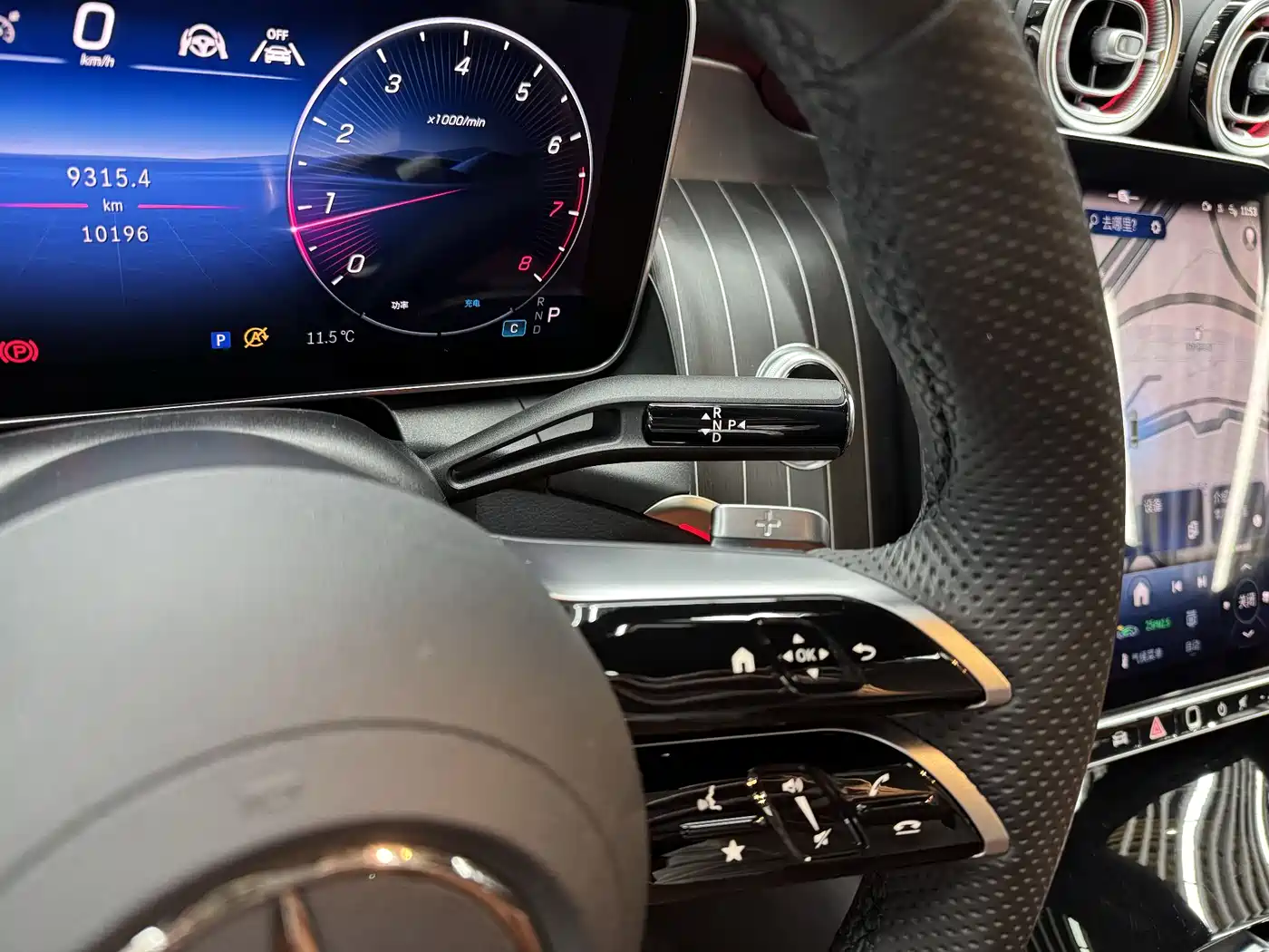 Mercedes-Benz GLC 2025 GLC 300 L 4MATIC Luxury 5-seater фото 15