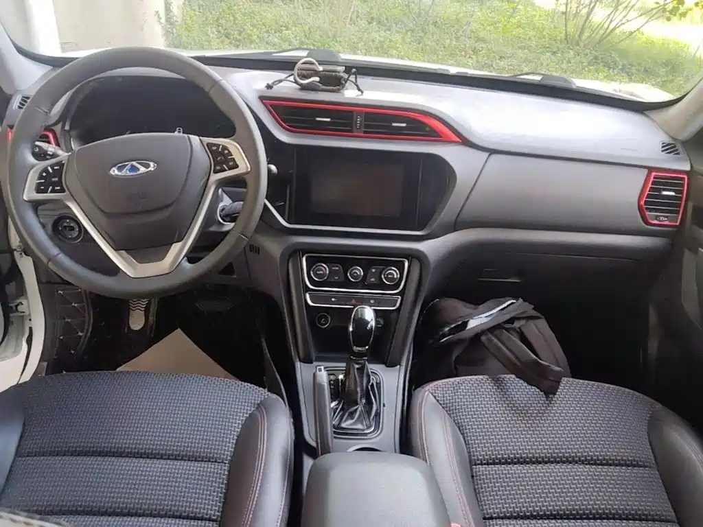 Chery Tiggo 3 2017 2016 1.6L CVT Smart Edition