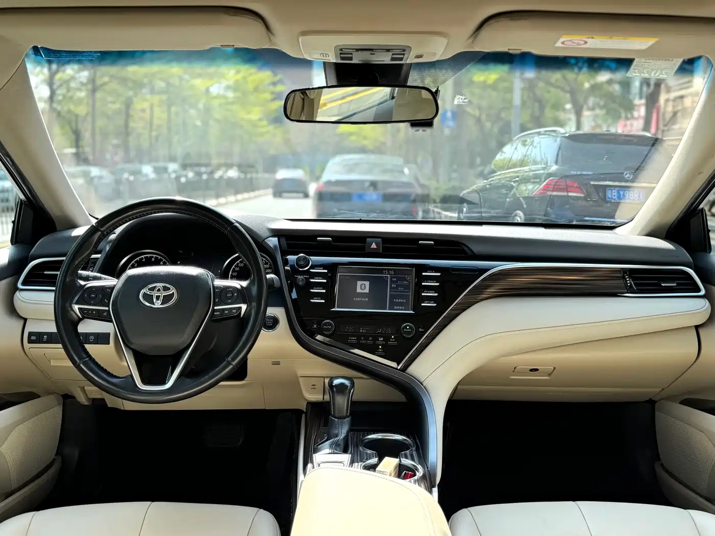 Toyota Camry 2018 2.0G Luxury Edition фото 7