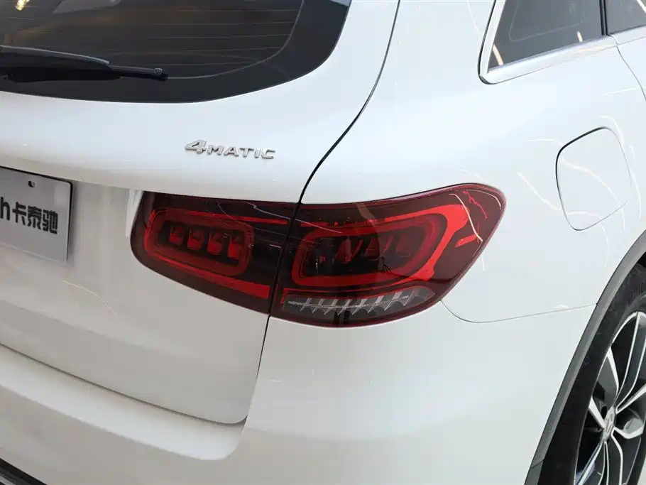 Mercedes-Benz GLC 2021 GLC 260 L 4MATIC Luxury фото 10