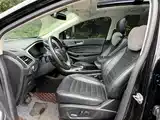 Фото 4 - Ford Edge