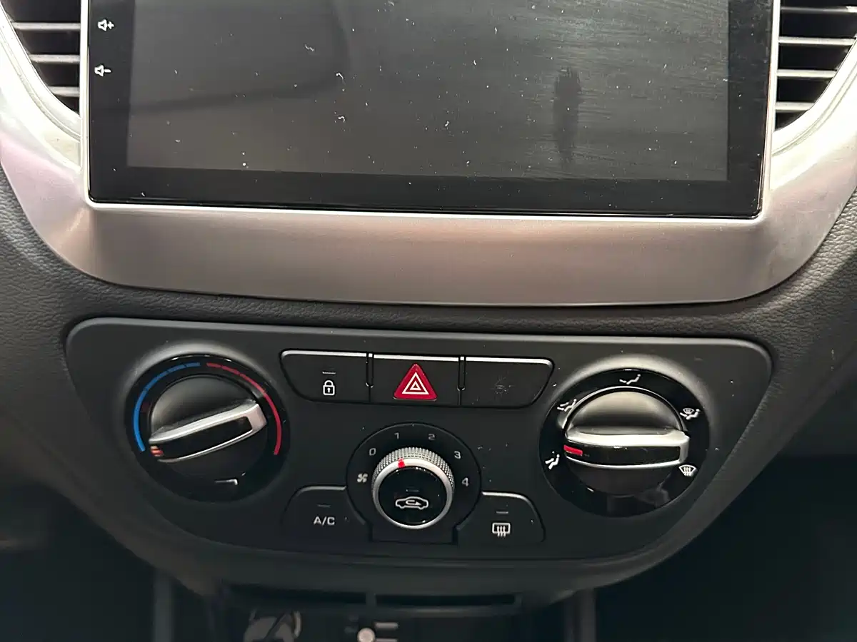 HYUNDAI ACCEPT