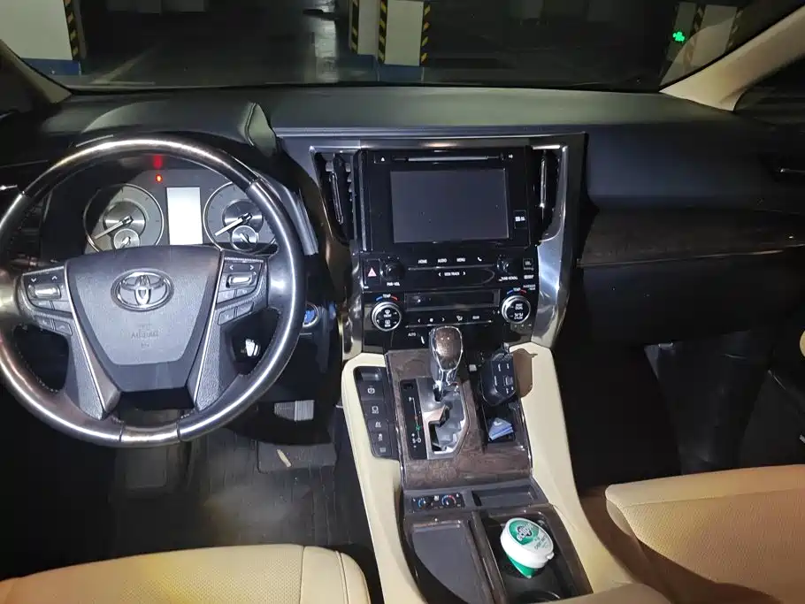 Toyota Vellfire 2019 2019 Hybrid 2.5L HV Premium Edition