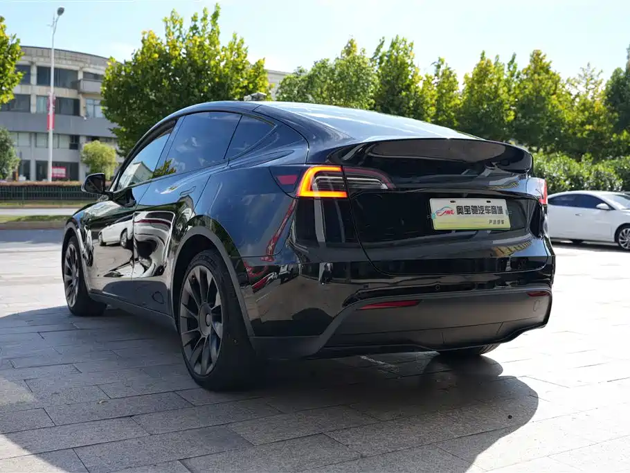 Tesla Model Y 2021 2021 Standard Range Rear-Wheel Drive