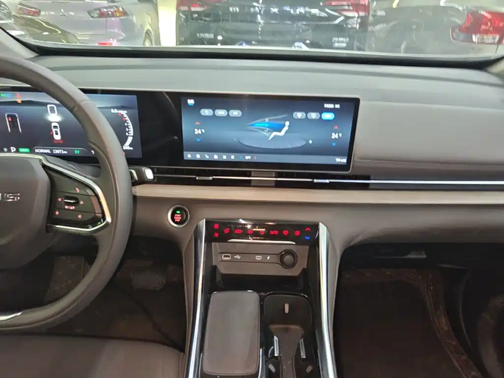 Maxus Maxus G50 PHEV 2025 2025 Pilot Edition