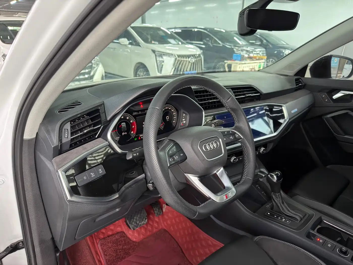 Audi Q3 2022 40 TFSI Fashion Dynamic фото 6