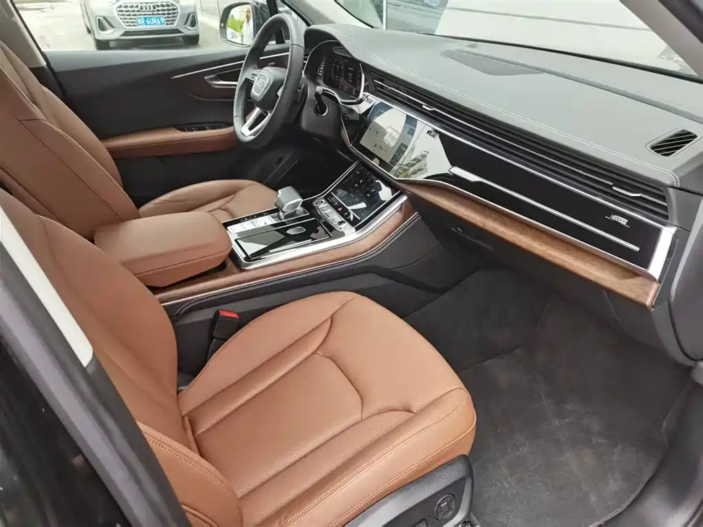 Audi Q7 2025 55 TFSI quattro S line Sport фото 17