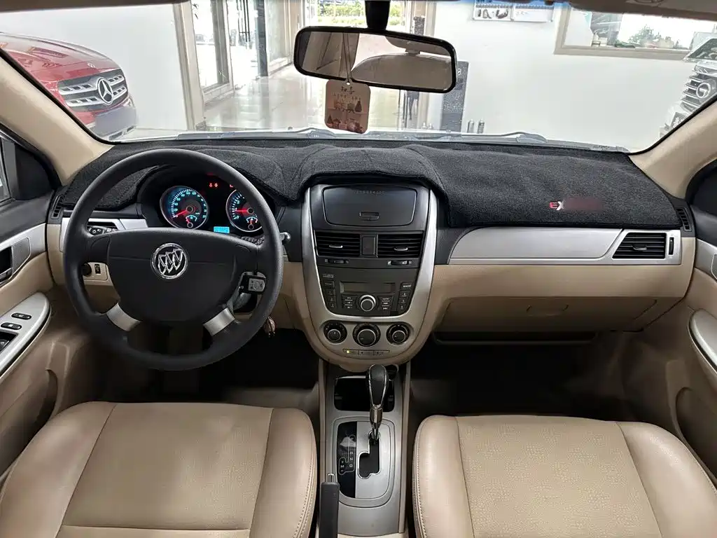 Фото 13 - Buick Excelle