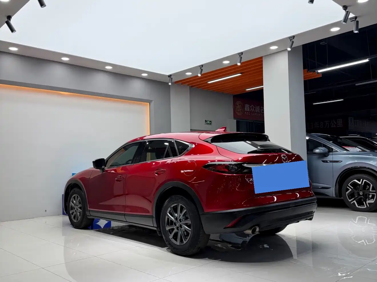 Фото 3 - Mazda CX-4