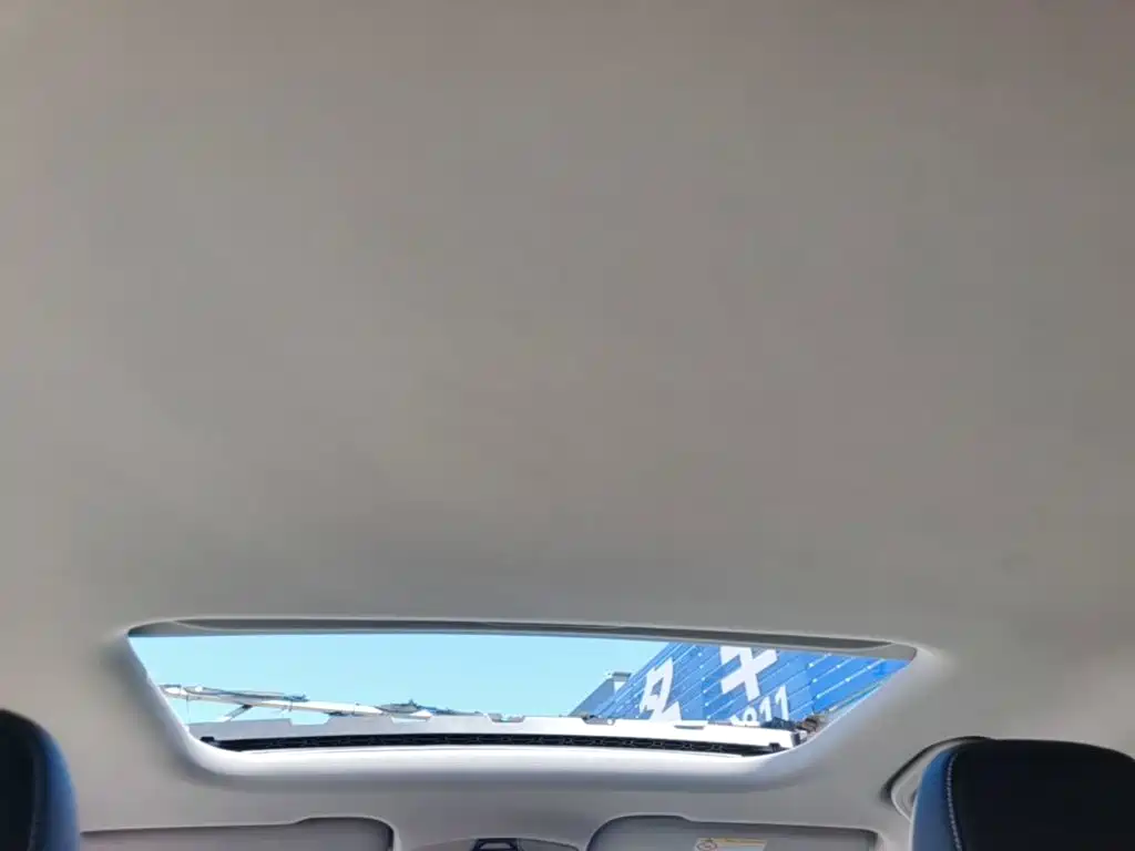 Geely Geometry E Firefly 2025 2024 Model 401km Fluorescent