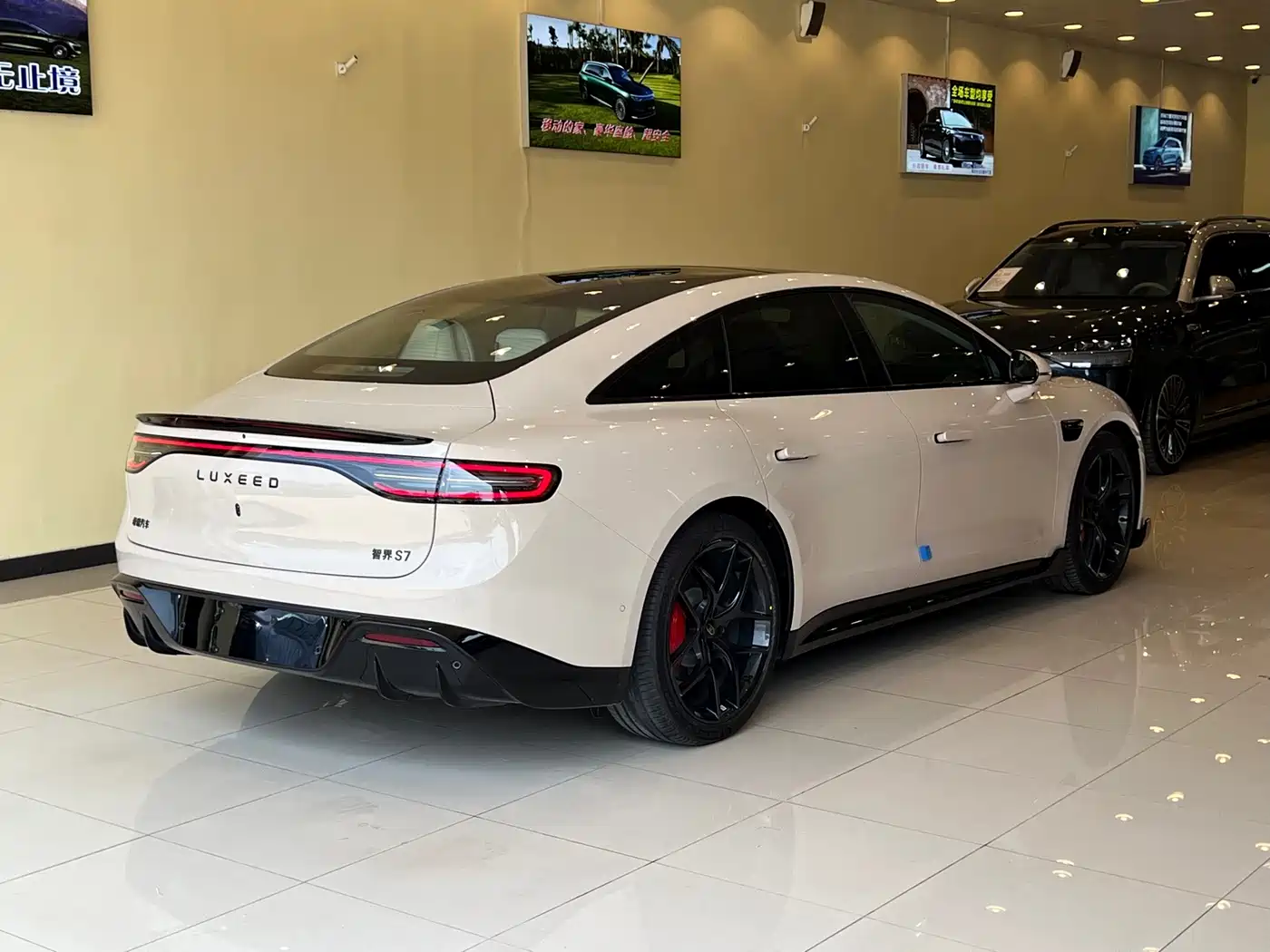 Zhijie S7 2026