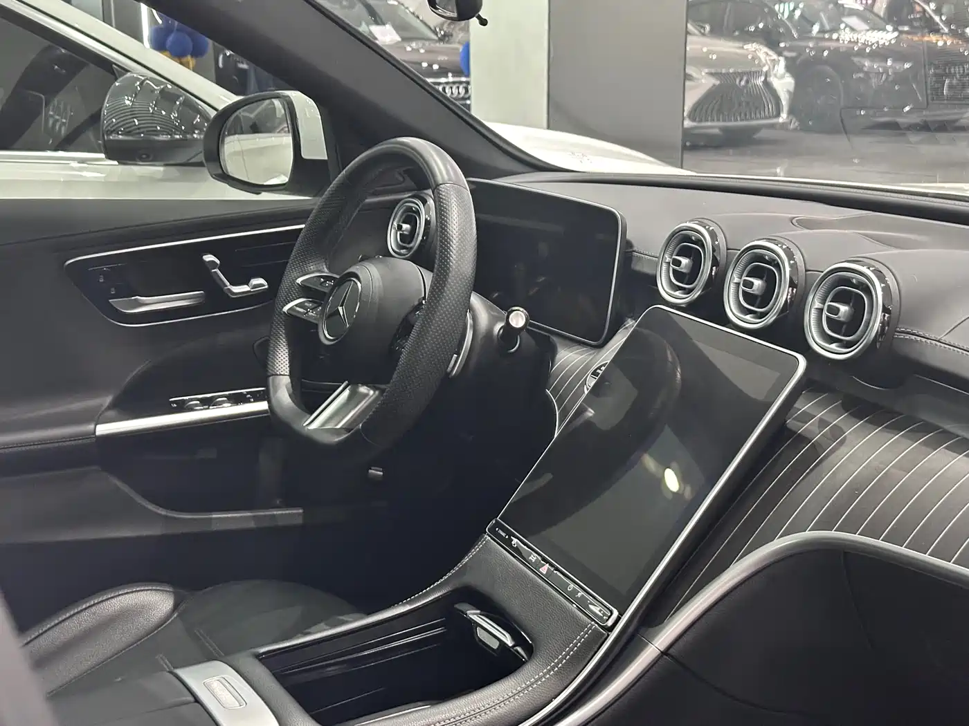 Mercedes-Benz C-Class 2022 C 260 L Sport Edition фото 6