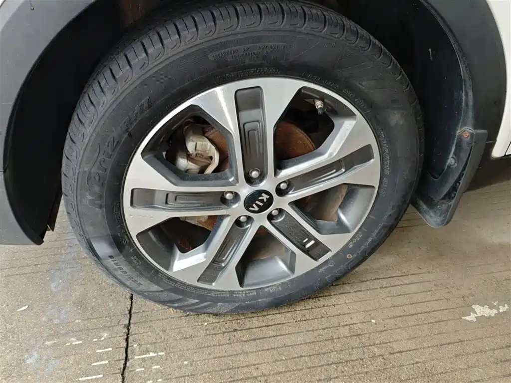 Kia Sportage 2019 2.0L Automatic Smart Luxury Edition фото 23