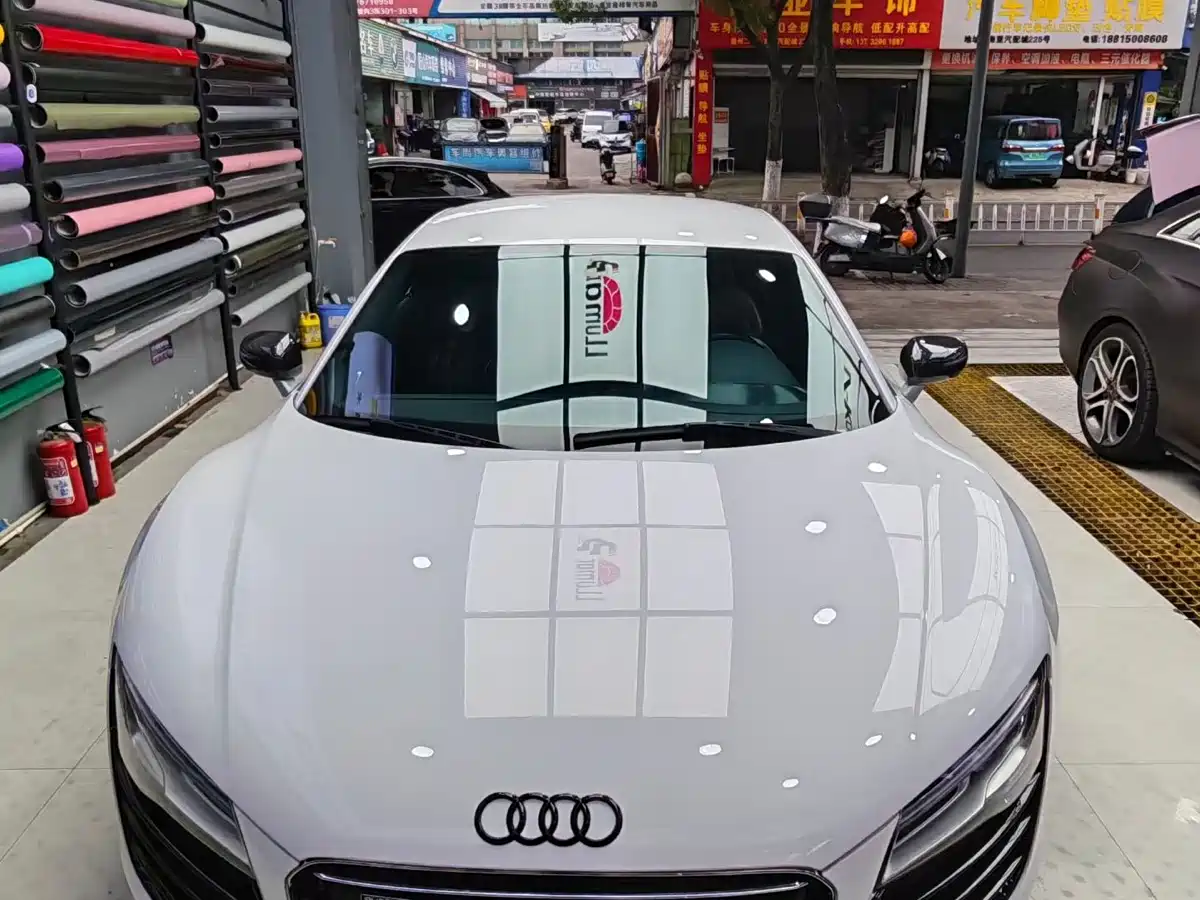 Audi R8 2014 5.2 FSI quattro фото 2
