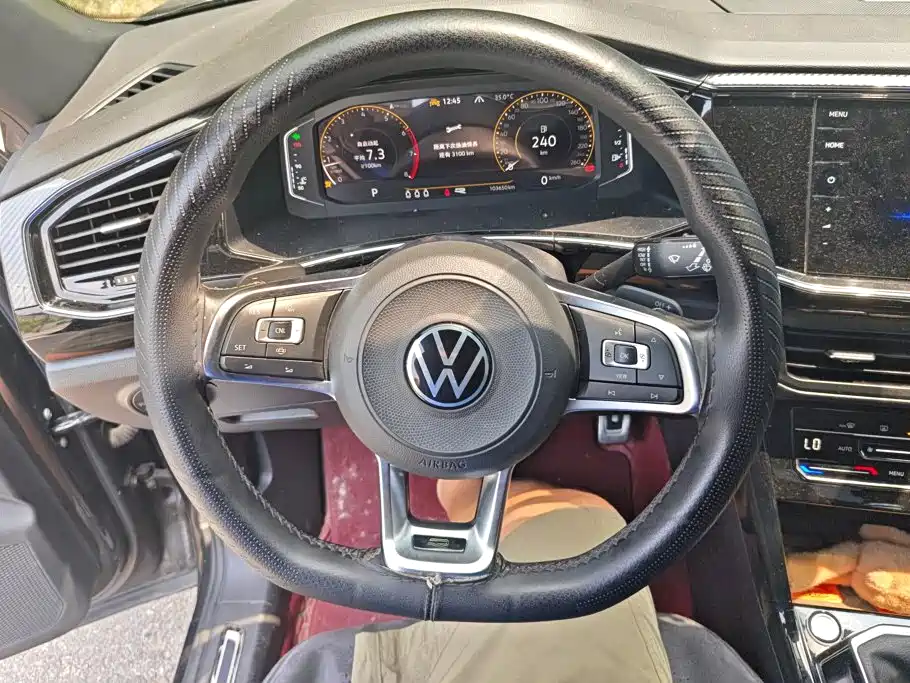 Фото 15 - Volkswagen Tayron
