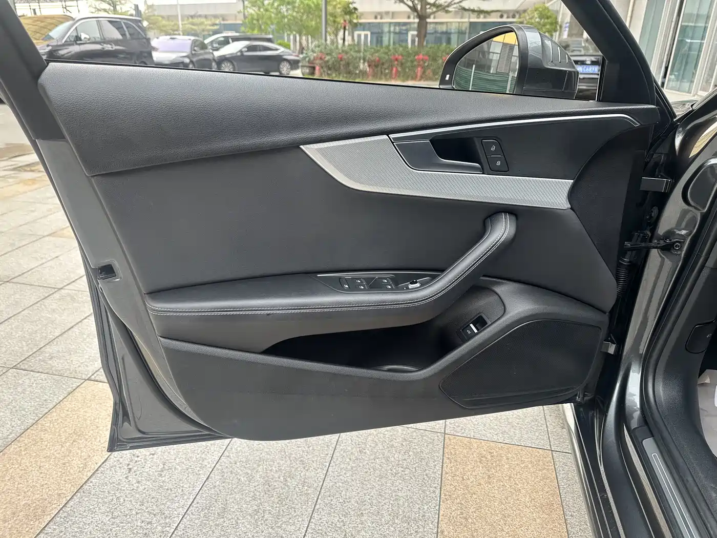 Audi A4L 2022 40 TFSI Fashion Elegance фото 24