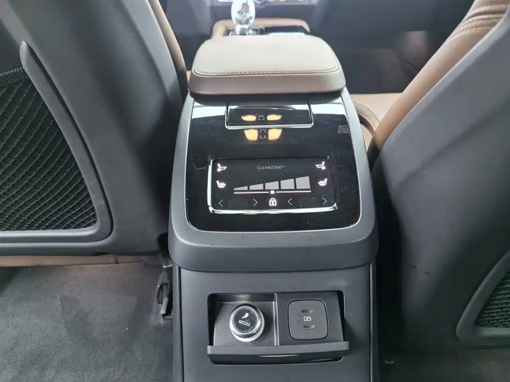 VOLVO S90 PLUG IN HYBRID