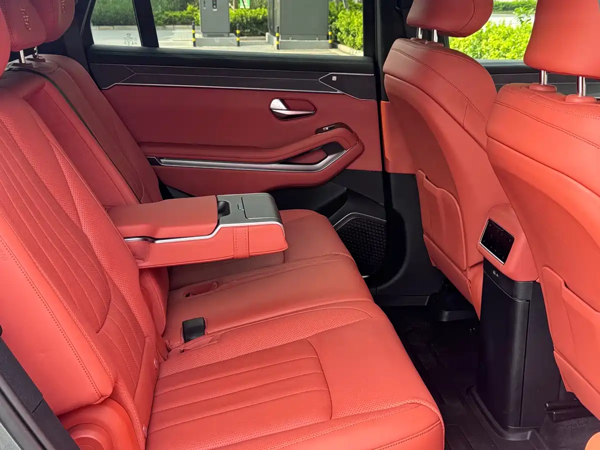 BYD Tang L 2025 2025 DM 175KM Drone Player Edition