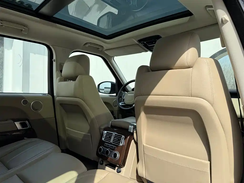 Land Rover Range Rover 2016 3.0 SC V6 Vogue фото 26