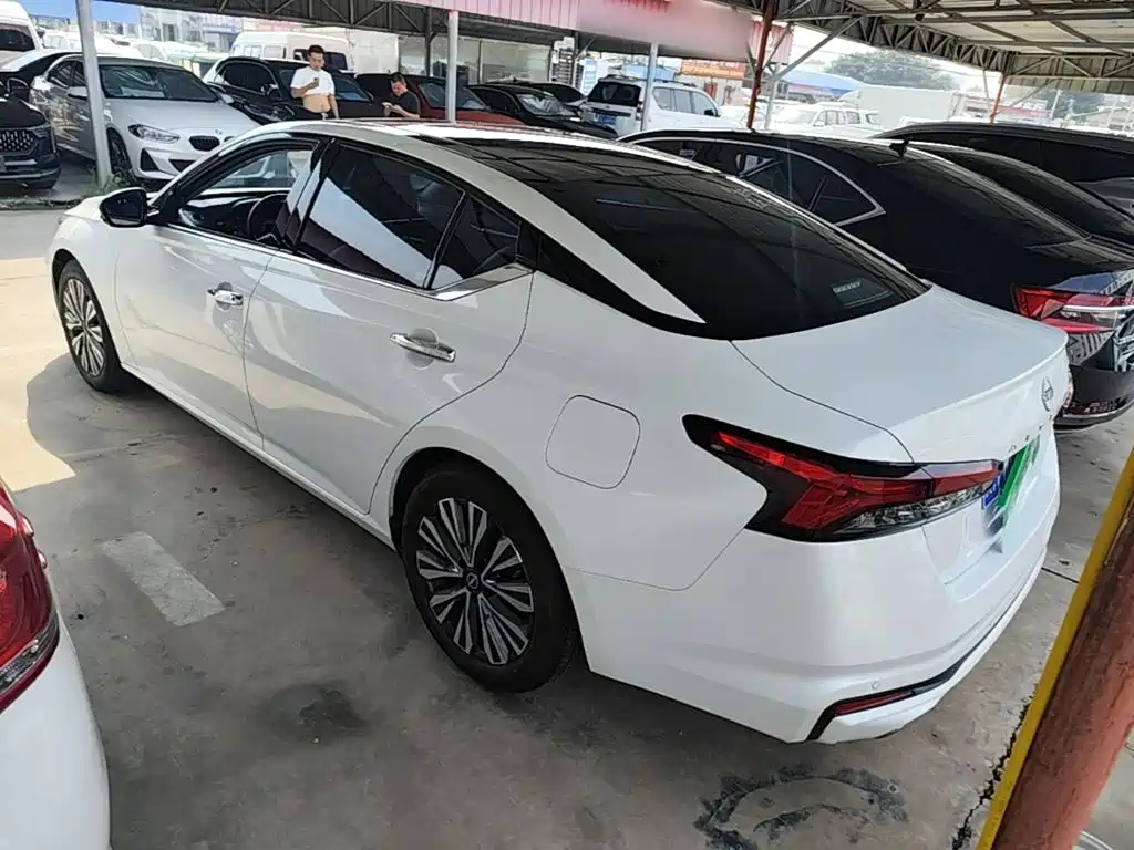 Nissan TEANA, миниатюра 5