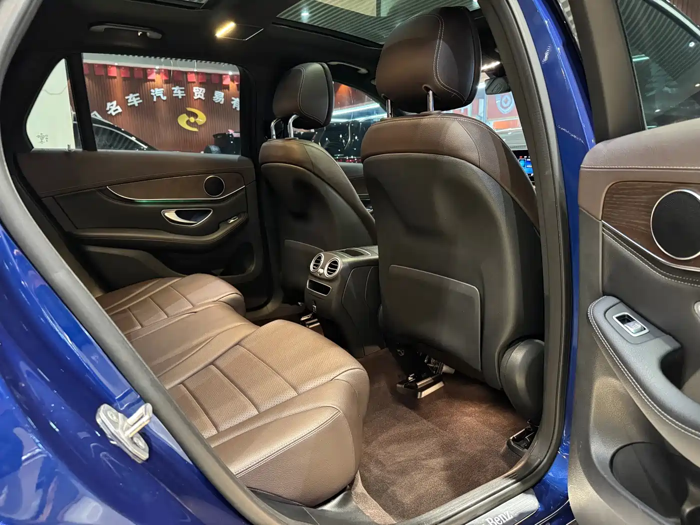 Mercedes-Benz GLC 2020 GLC 300 L 4MATIC Dynamic фото 6