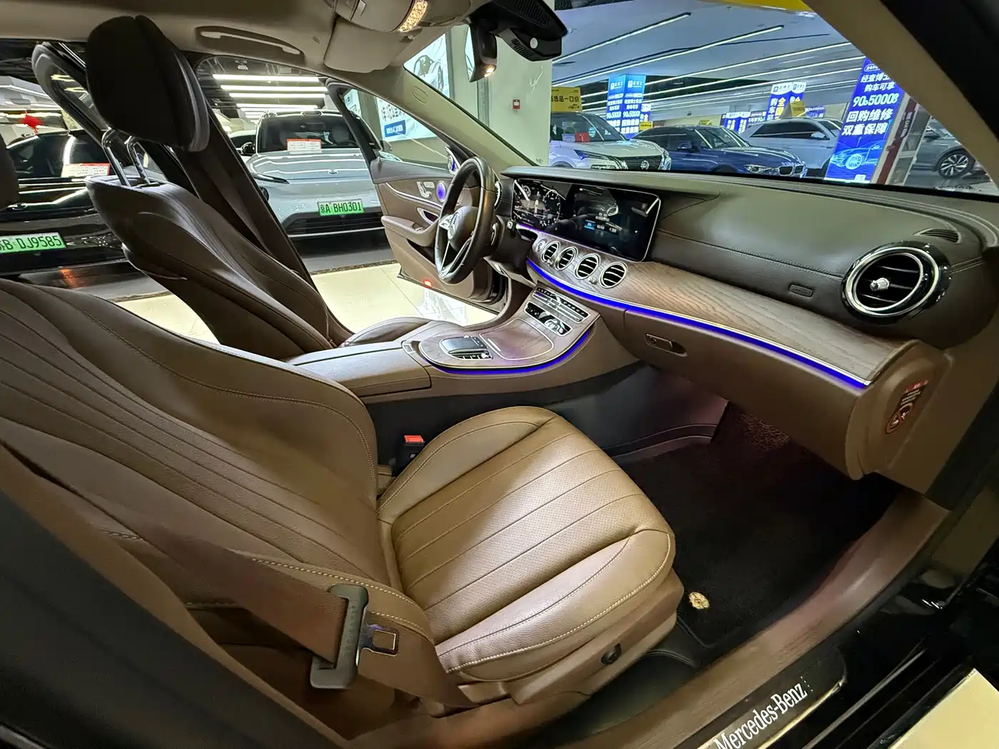 MERCEDES-BENZ E CLASS